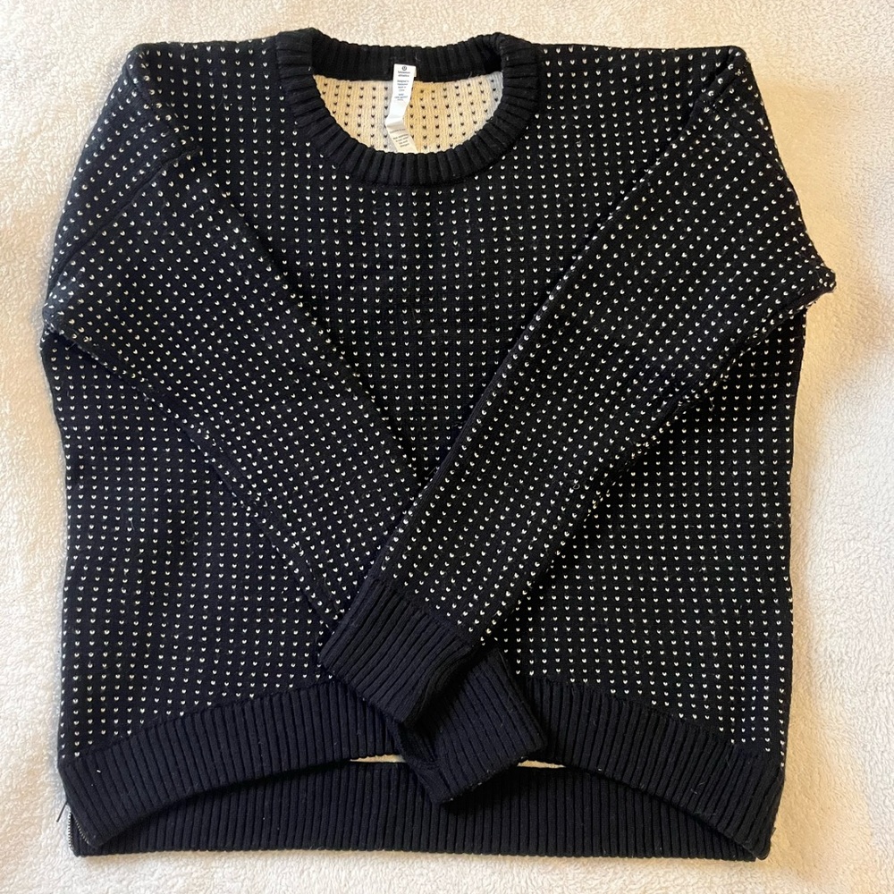 Thick Sweater, high/low style w side zippers